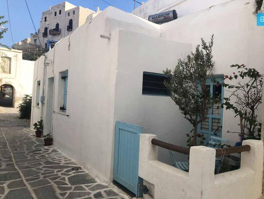 Stella' S House Castle Of Chora Naxos Apartment Naxos City Luaran gambar